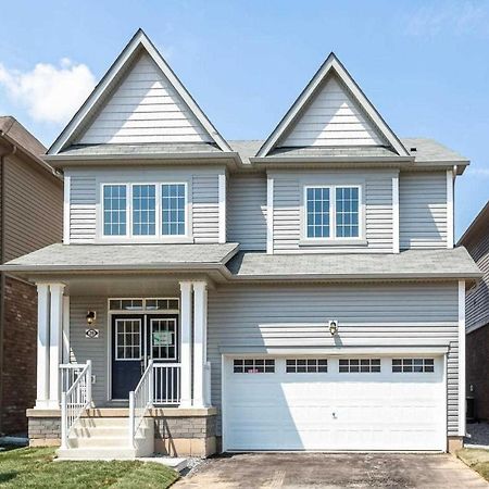The Warm Welcome Suite Thorold Exterior photo