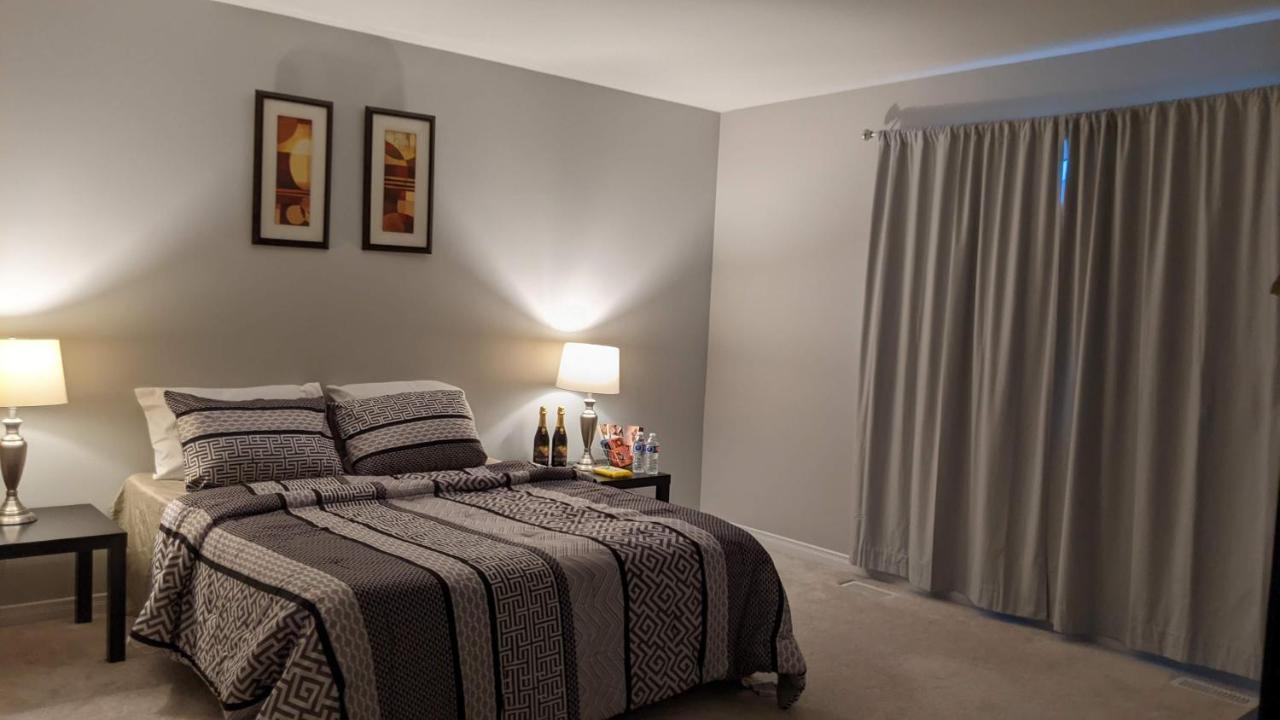 The Warm Welcome Suite Thorold Exterior photo